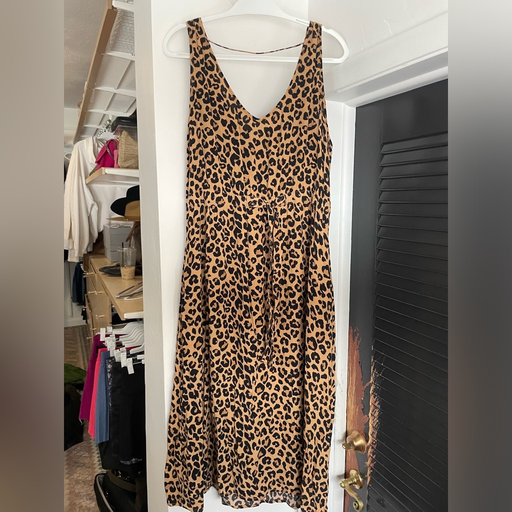 Treasure bond, cheetah, print dress in a size XL
